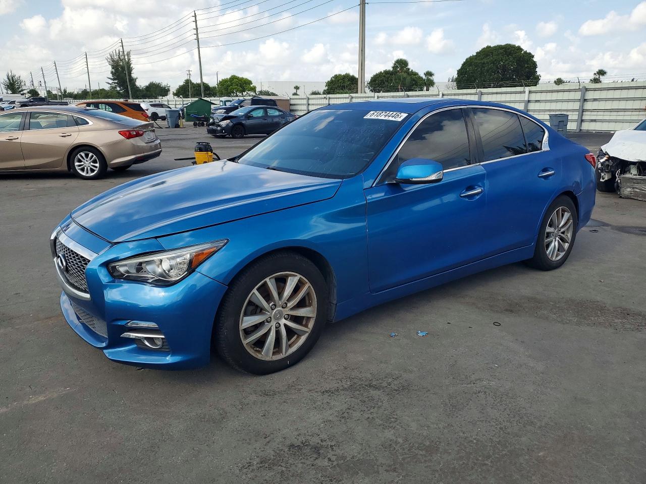 JN1BV7AR6EM681199 · 2014 INFINITI Q50