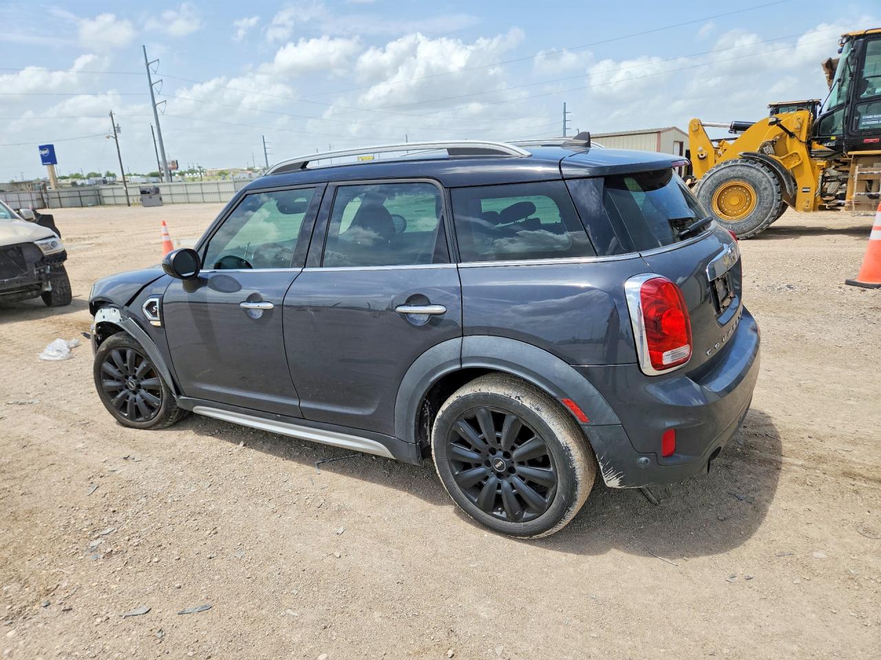 WMZYT3C5XK3E94276 · 2019 MINI COOPER · 2/13
