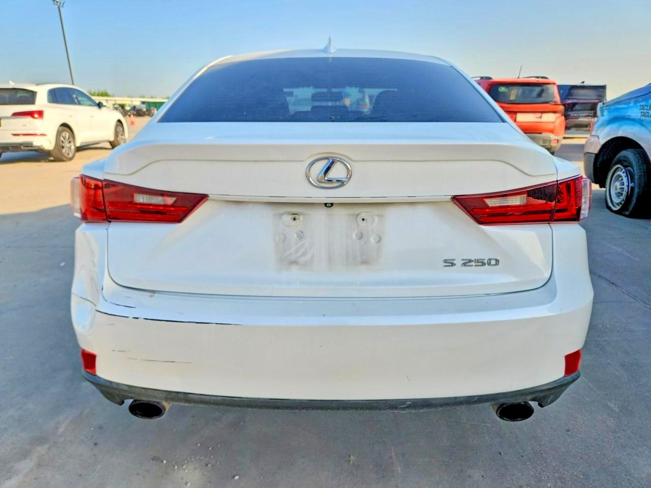 JTHBF1D21F5057018 · 2015 LEXUS IS · 6/12