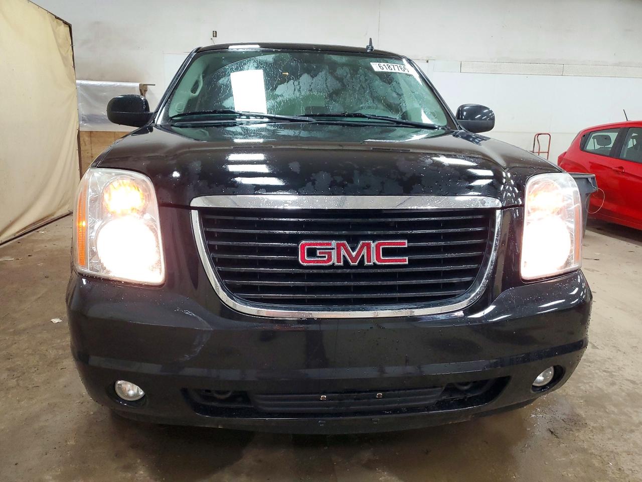 1GKFK33099J121929 · 2009 GMC YUKON · 5/13