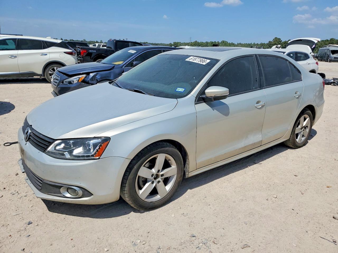 3VW3L7AJ5BM119714 · 2011 VOLKSWAGEN JETTA