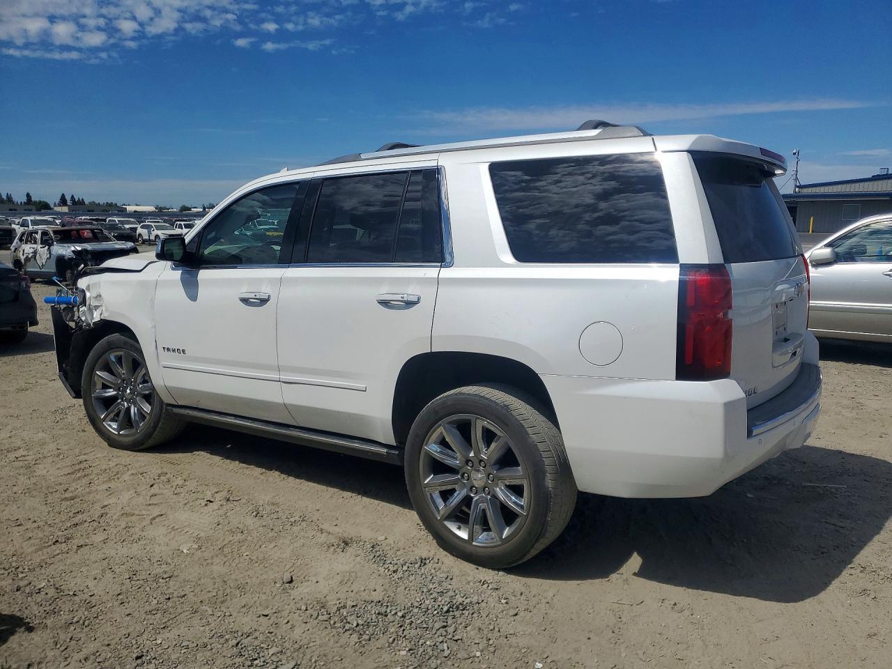 1GNSCCKC2HR233210 · 2017 CHEVROLET TAHOE · 2/13
