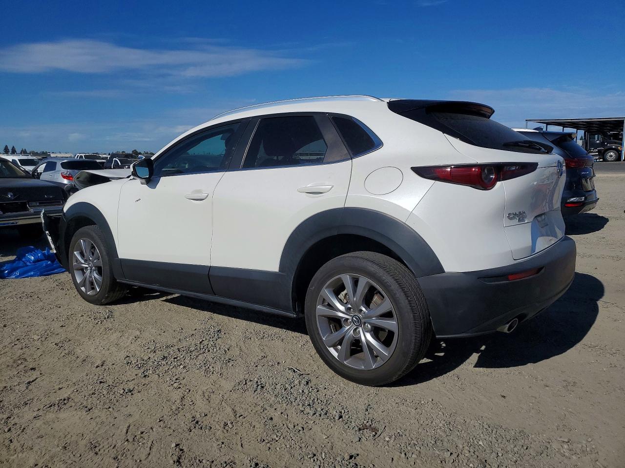 3MVDMBCL4NM435887 · 2022 MAZDA CX-30 · 2/13
