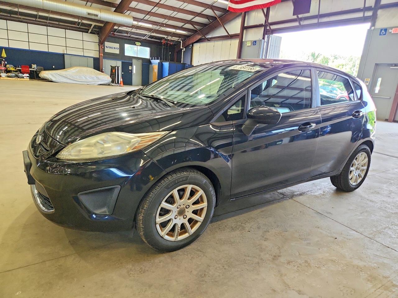 3FADP4EJXBM113000 · 2011 FORD FIESTA