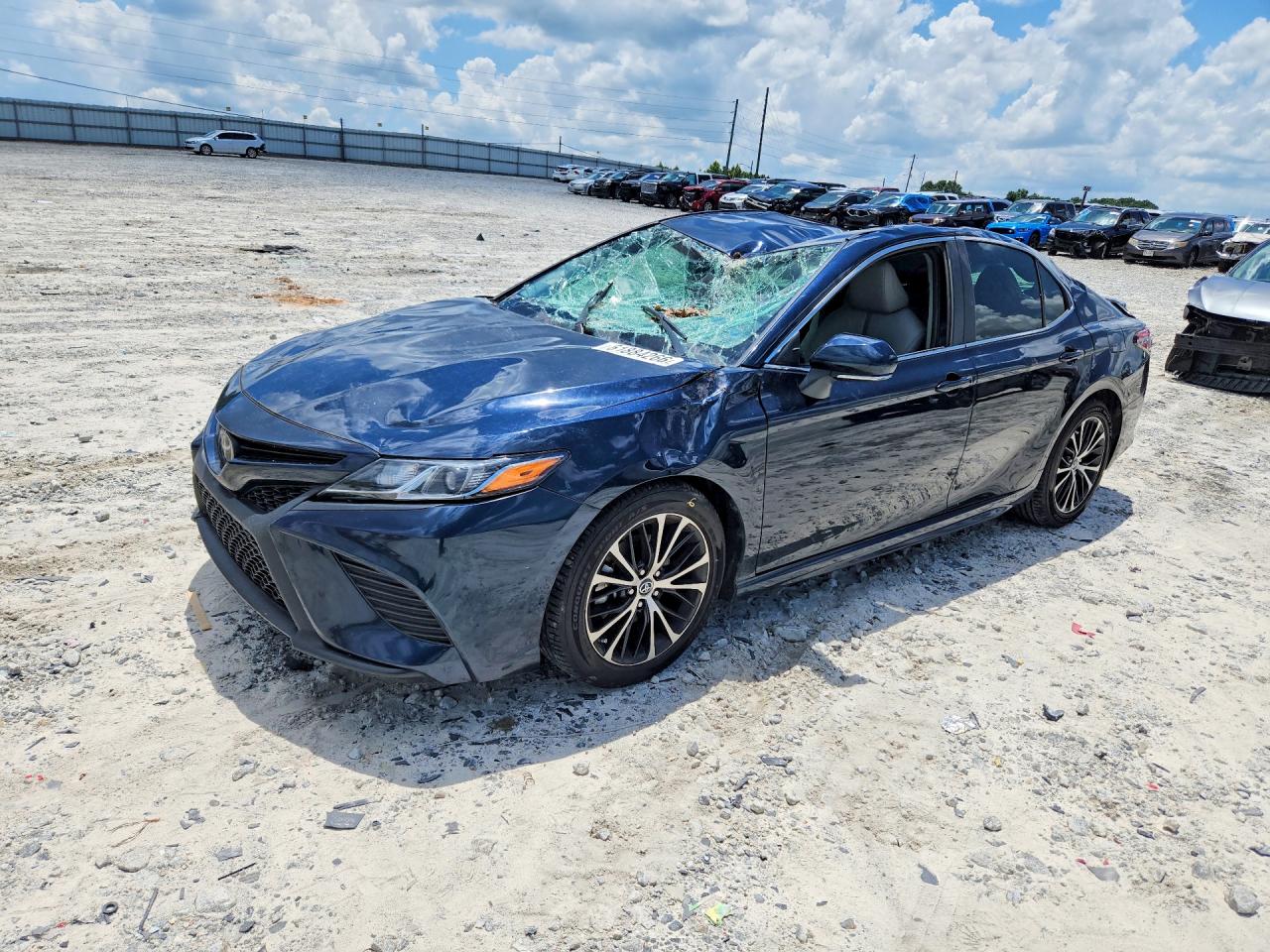 4T1B11HK8KU709901 · 2019 TOYOTA CAMRY