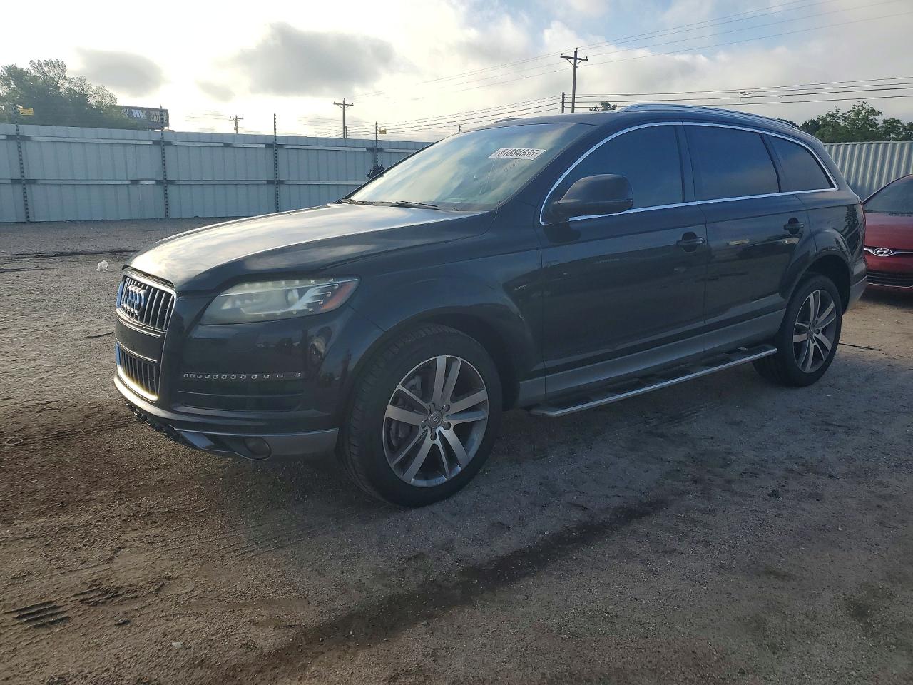 2012 AUDI Q7