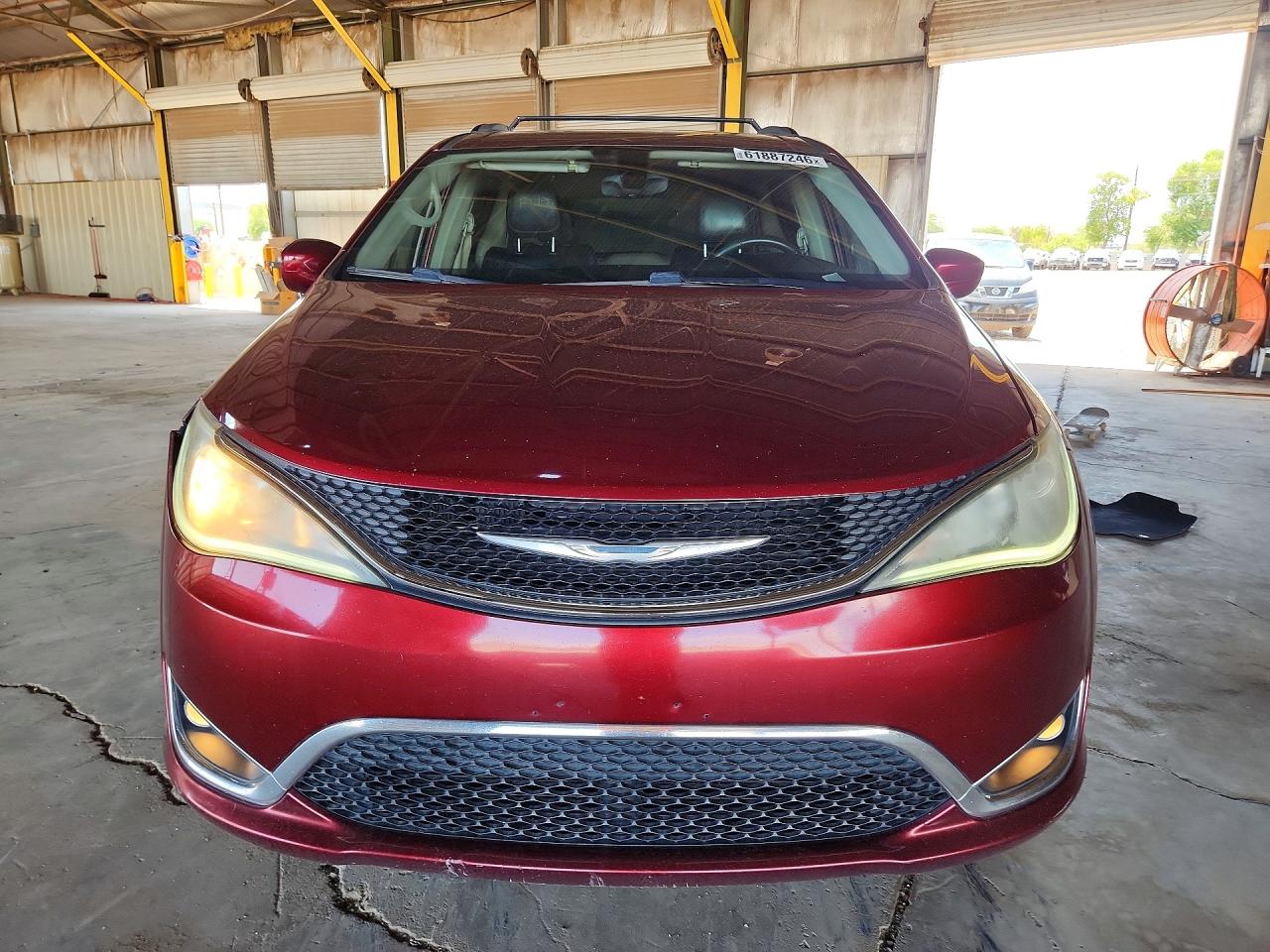 2C4RC1BG3HR809413 · 2017 CHRYSLER PACIFICA · 5/13