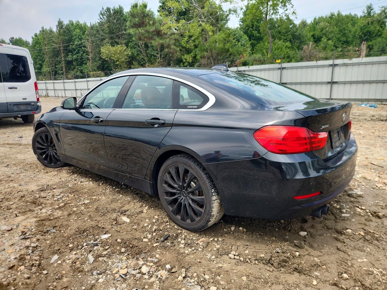 WBA4F9C58HG811962 · 2017 BMW 430XI · 2/13