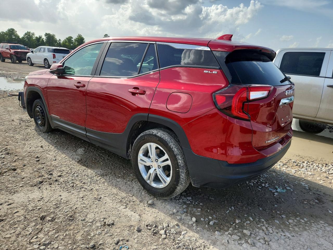 3GKALMEG1RL382830 · 2024 GMC TERRAIN · 2/13