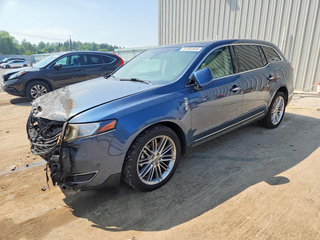 2LMHJ5AT0KBL00077 · 2019 LINCOLN MKT