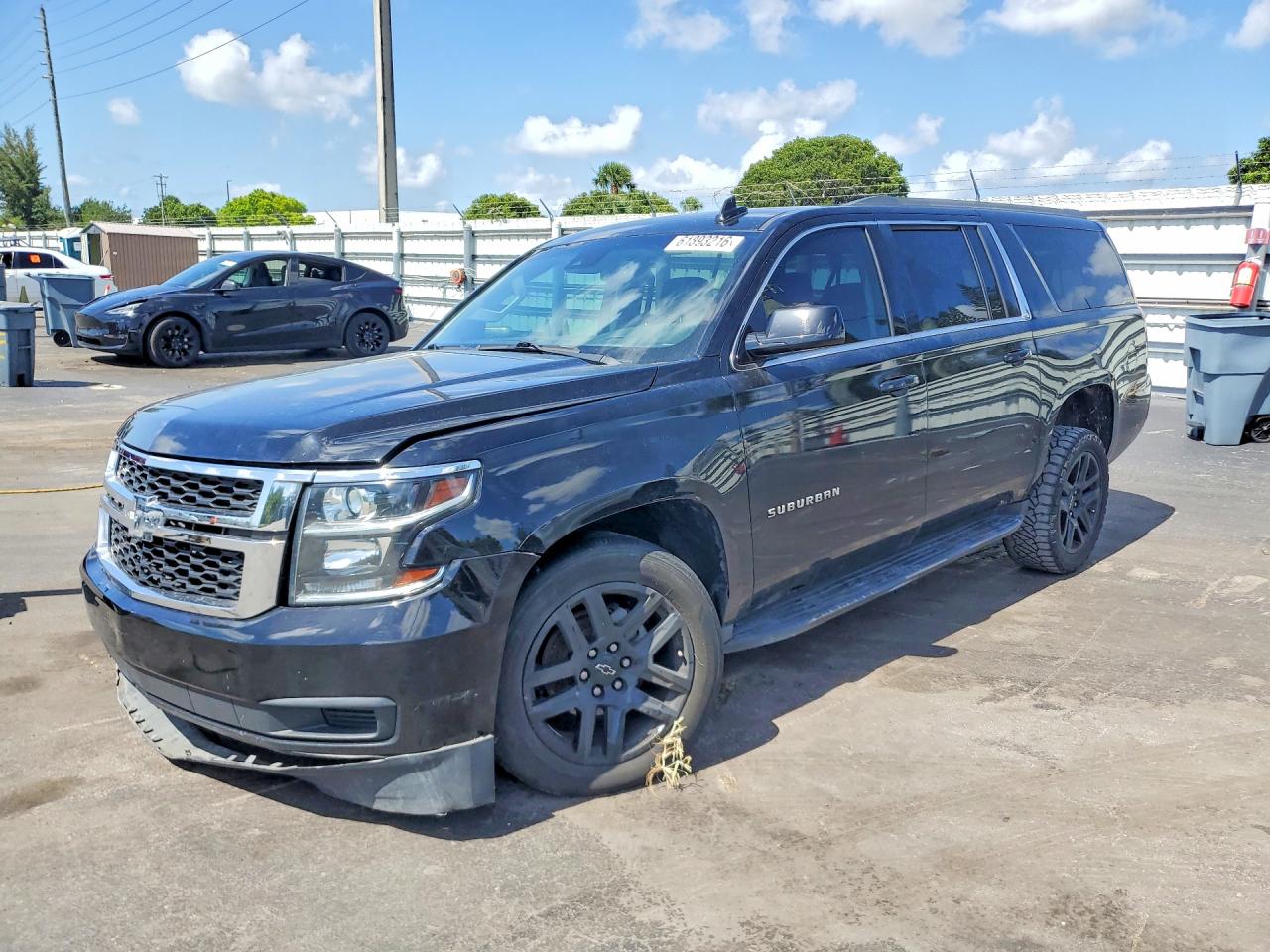 1GNSCHKC0KR173481 · 2019 CHEVROLET SUBURBAN