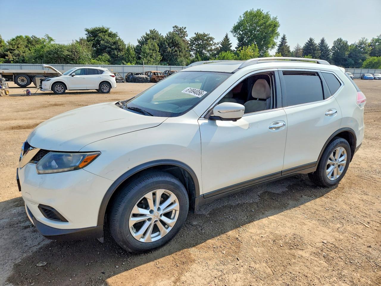 5N1AT2MV0FC781859 · 2015 NISSAN ROGUE