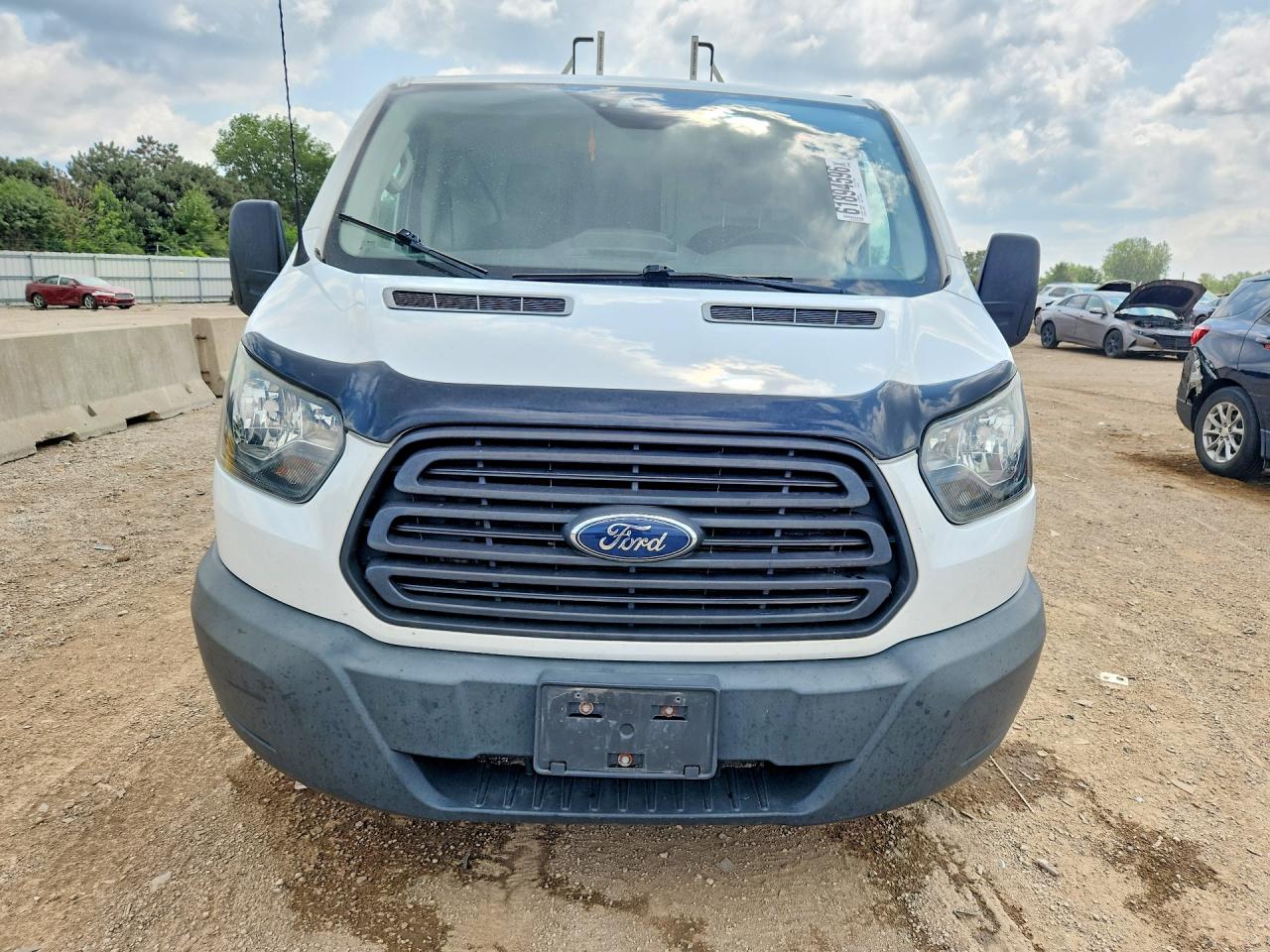1FTNR1ZM7FKA55257 · 2015 FORD TRANSIT · 5/14