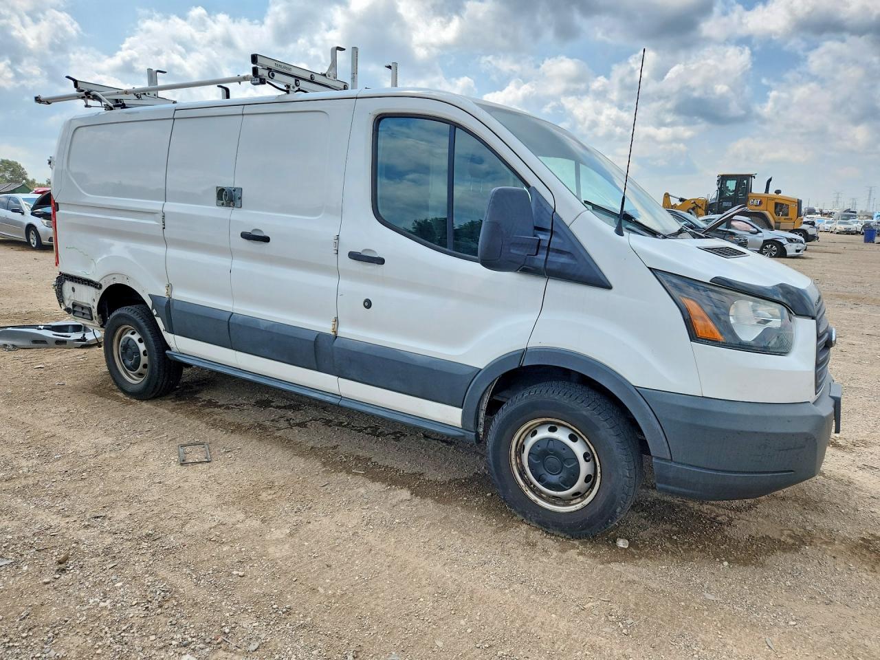 1FTNR1ZM7FKA55257 · 2015 FORD TRANSIT · 4/14