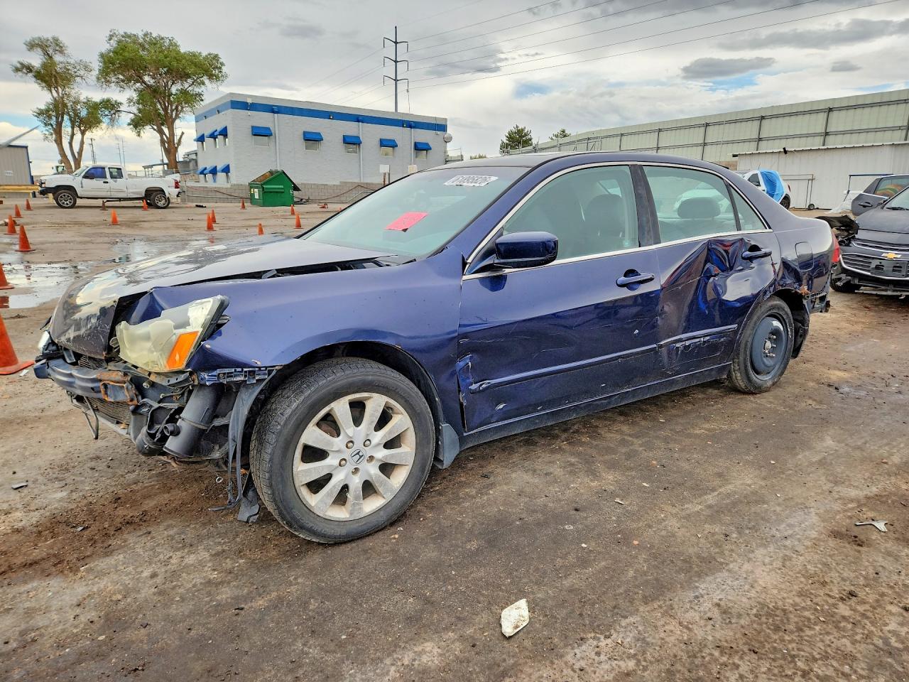 1HGCM665X7A063989 · 2007 HONDA ACCORD