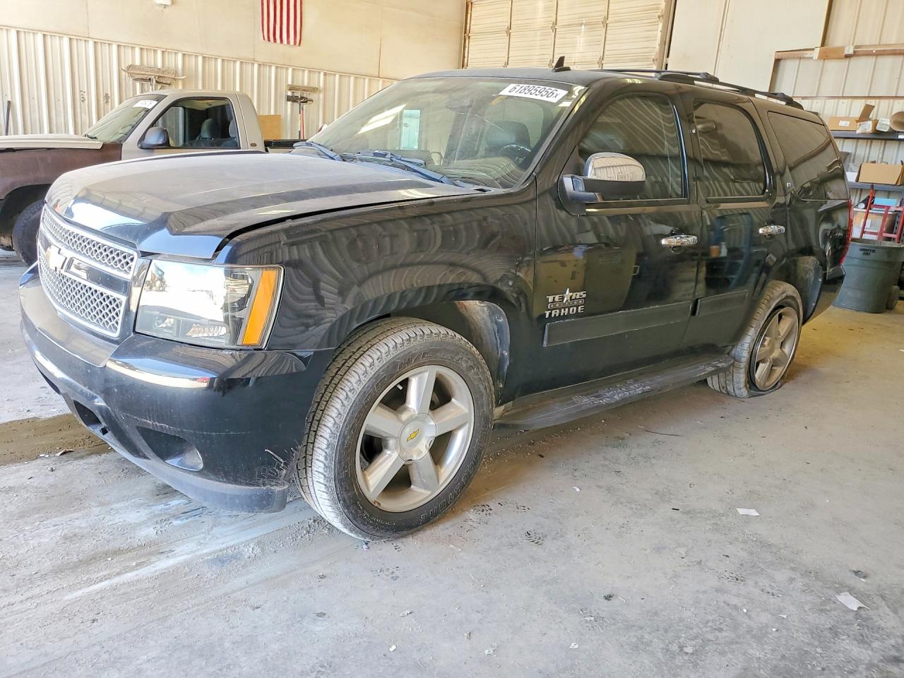1GNSCBE04BR284257 · 2011 CHEVROLET TAHOE
