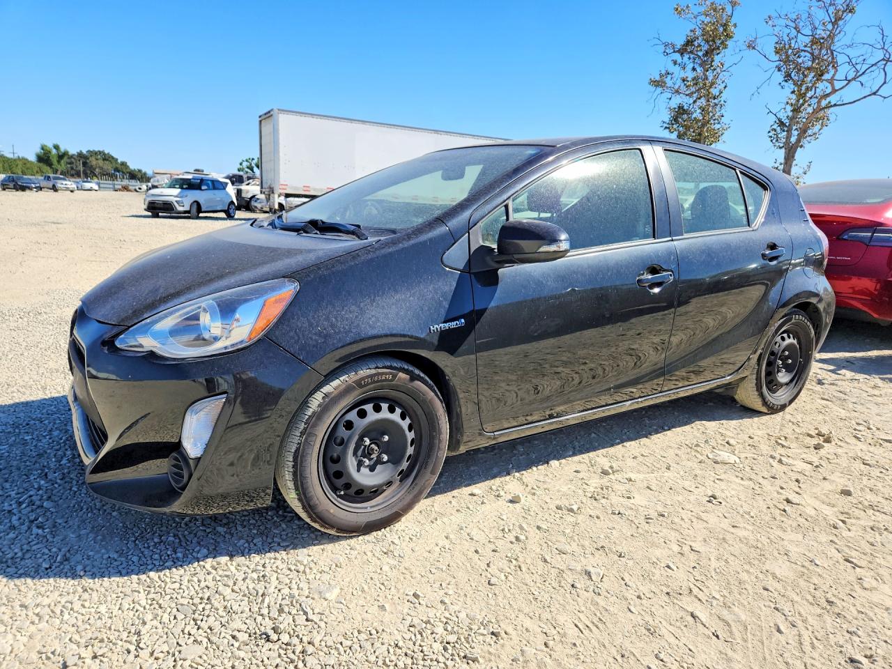 JTDKDTB39F1585735 · 2015 TOYOTA PRIUS C