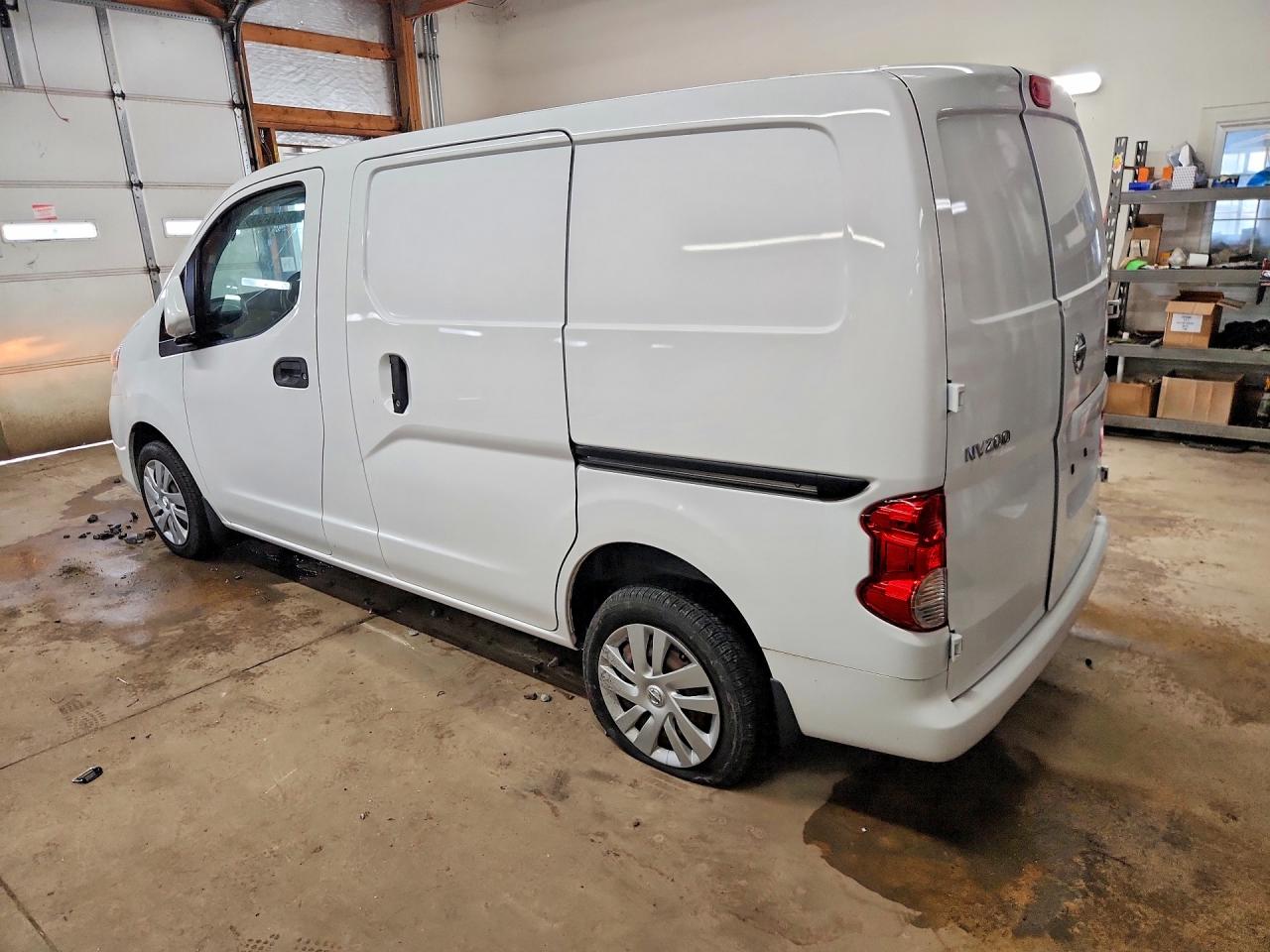 3N6CM0KN2KK694645 · 2019 NISSAN NV200 · 2/13