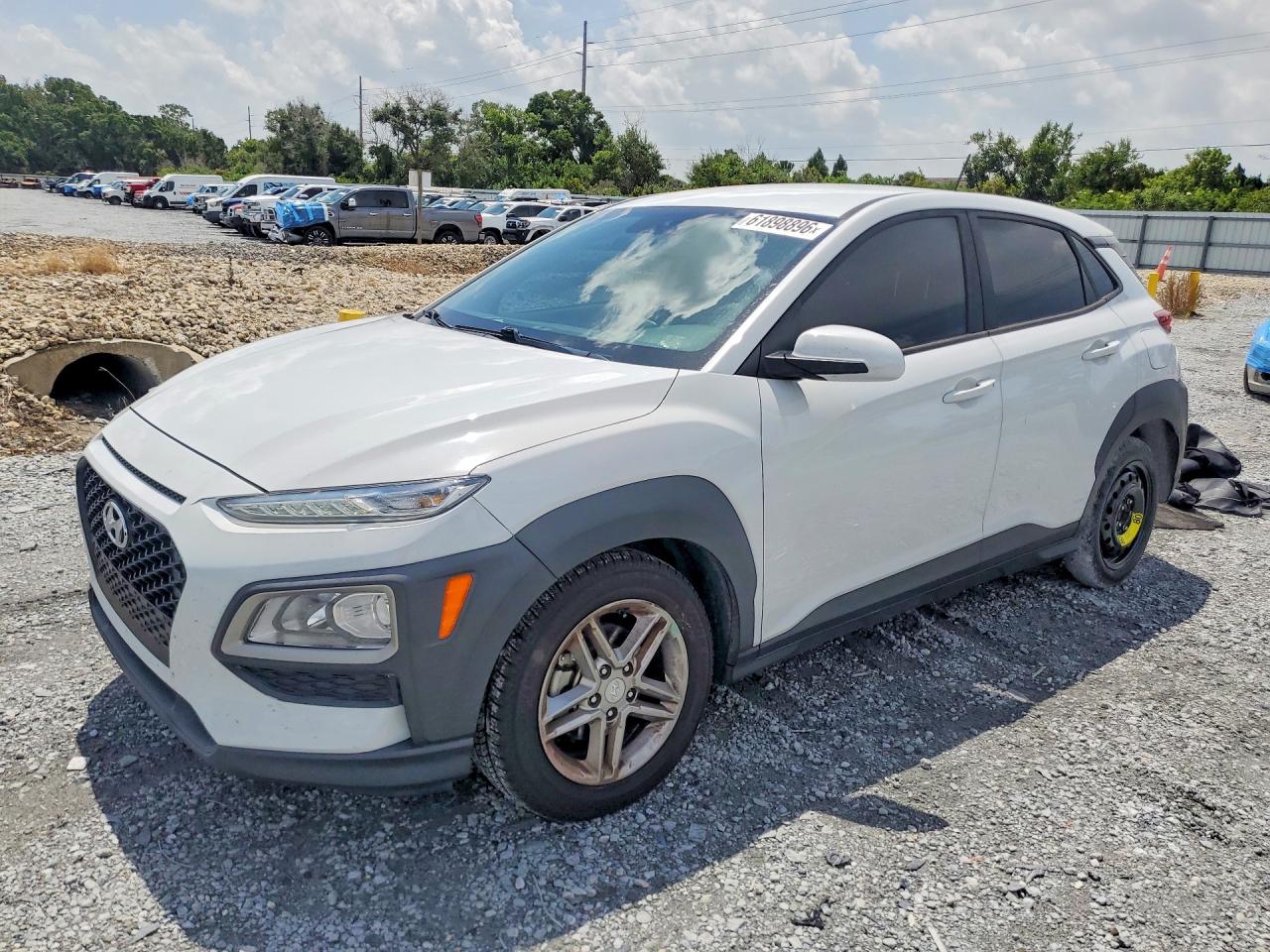 KM8K12AAXJU155296 · 2018 HYUNDAI KONA