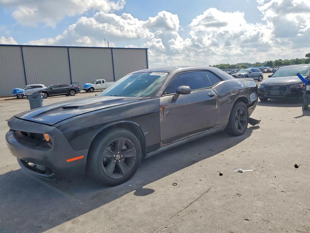 2C3CDZAGXJH245374 · 2018 DODGE CHALLENGER