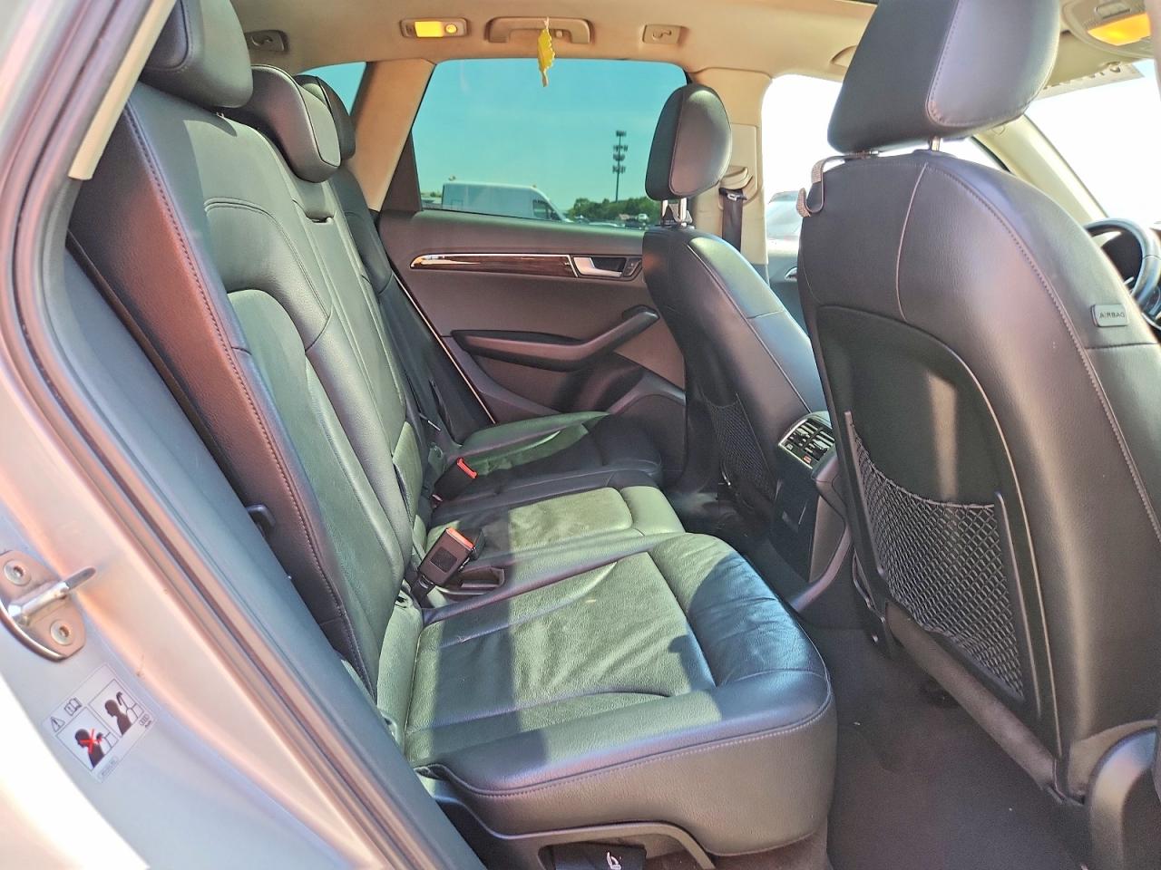 WA1DKAFP9CA114934 · 2012 AUDI Q5 · 11/13