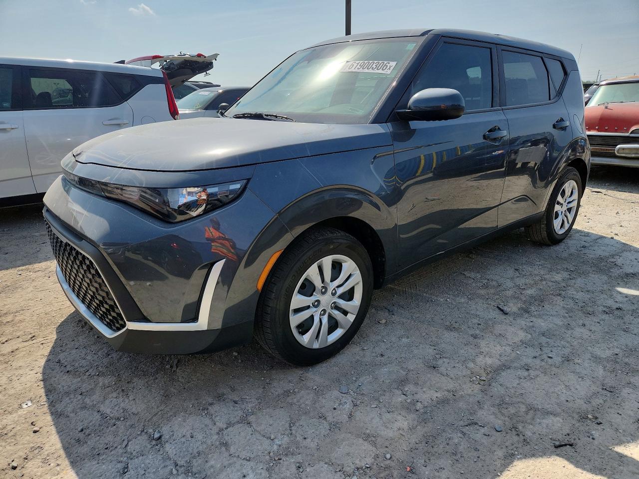 KNDJ23AU4P7877304 · 2023 KIA SOUL