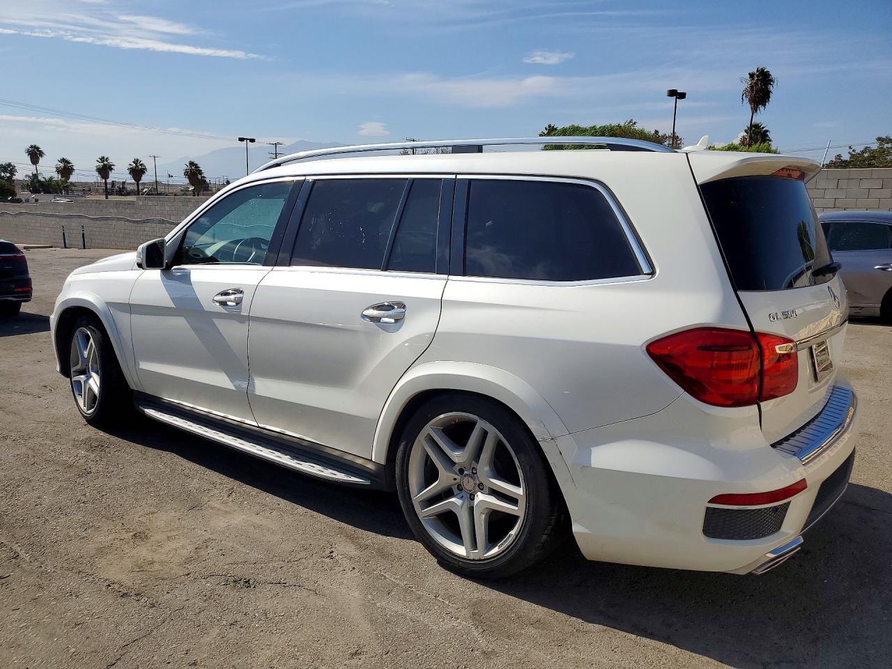 4JGDF7DEXFA544969 · 2015 MERCEDES-BENZ GL · 2/13