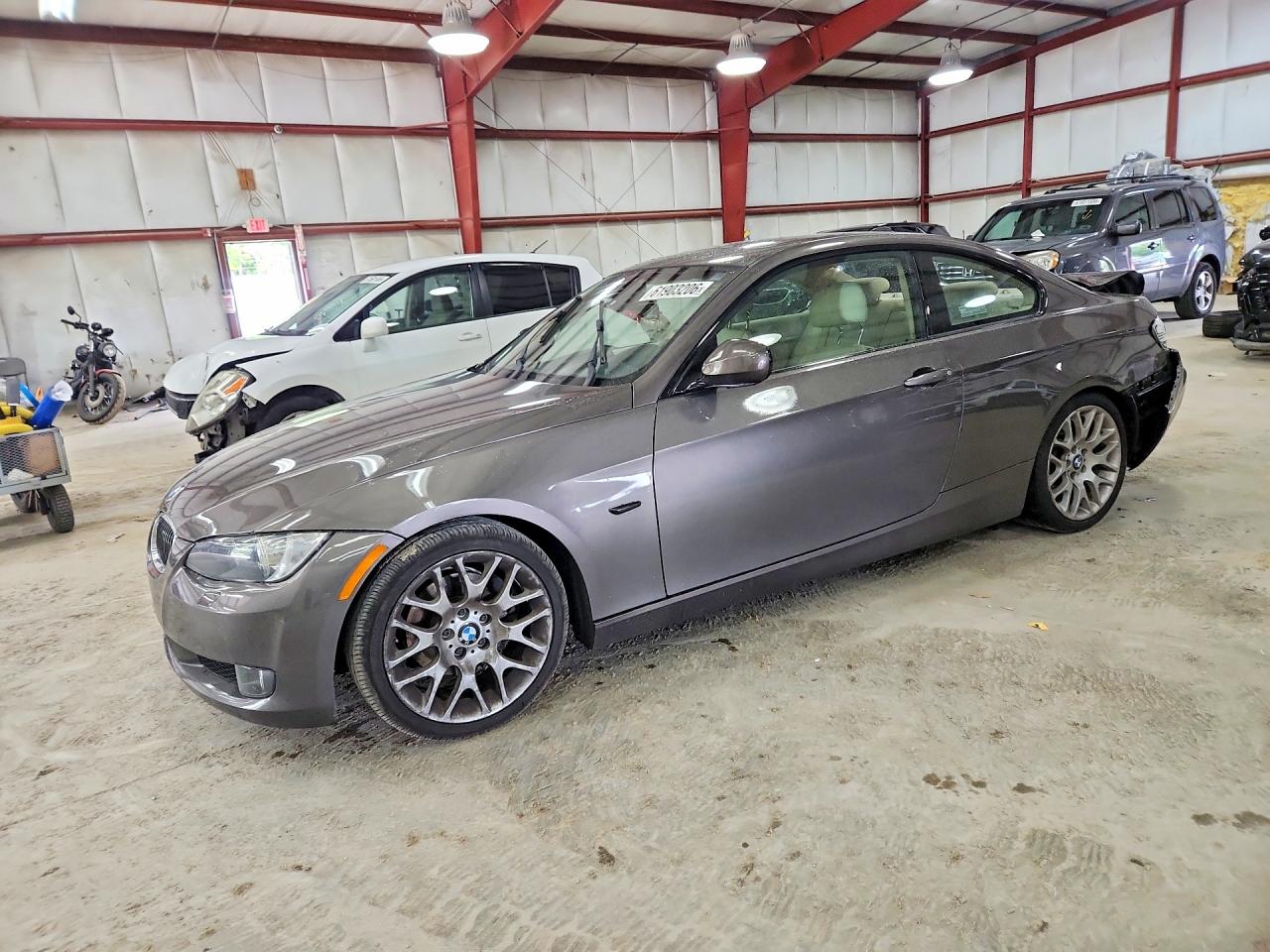WBAWB3C59AP139482 · 2010 BMW 328
