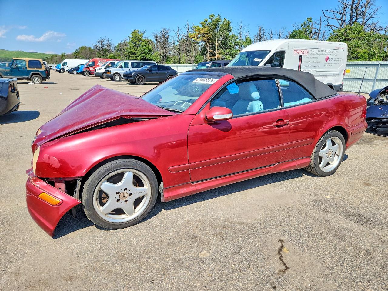 2001 MERCEDES-BENZ CLK