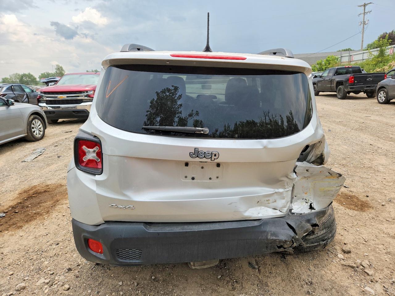 ZACCJBBB7HPG40622 · 2017 JEEP RENEGADE · 6/13