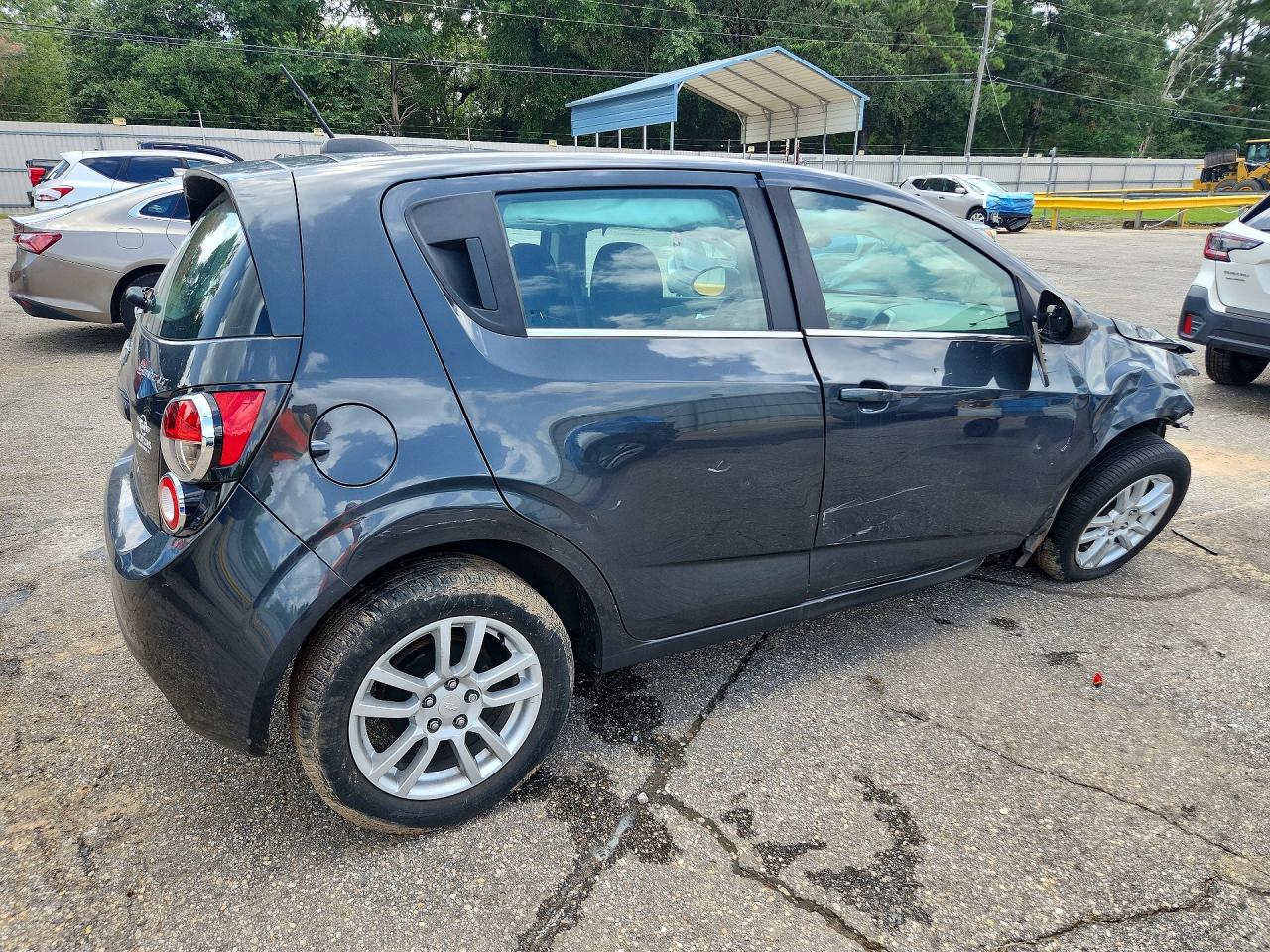 1G1JC6SHXF4116253 · 2015 CHEVROLET SONIC · 3/13