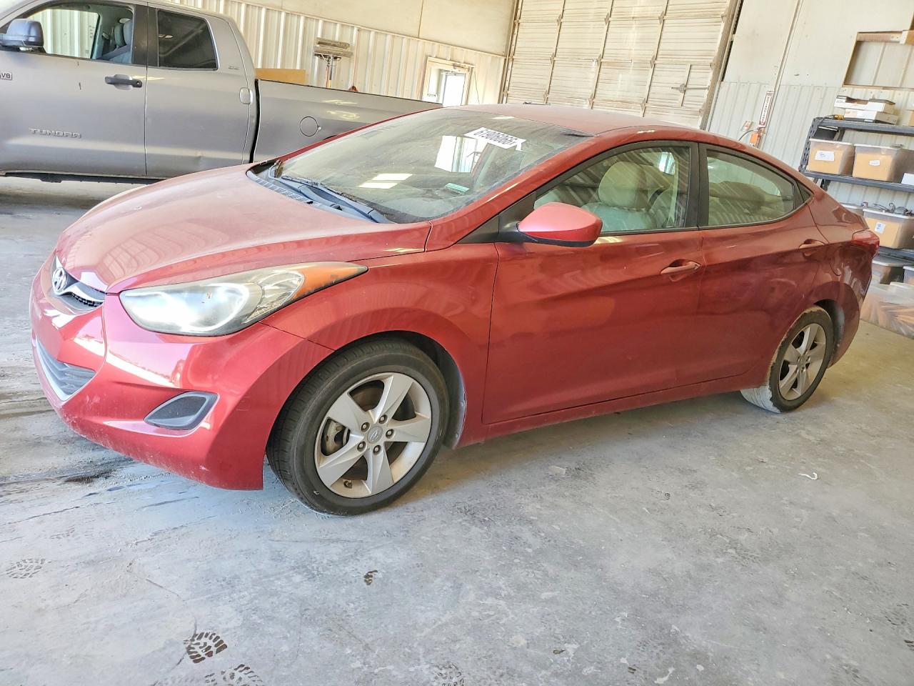 2013 HYUNDAI ELANTRA