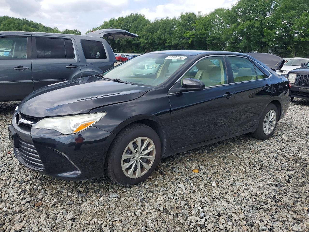 4T1BF1FK8HU280028 · 2017 TOYOTA CAMRY