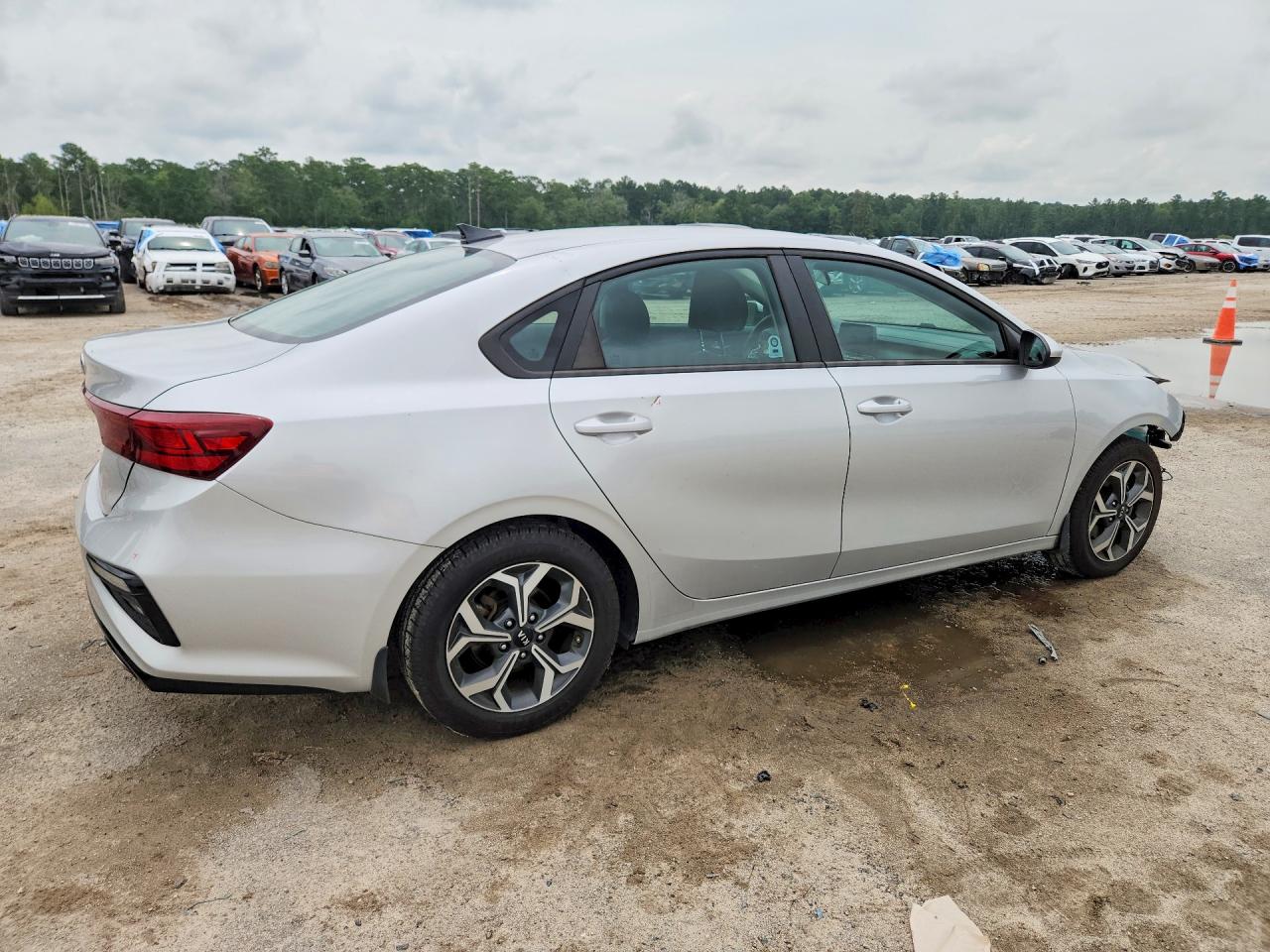3KPF24AD1ME346505 · 2021 KIA FORTE · 3/13