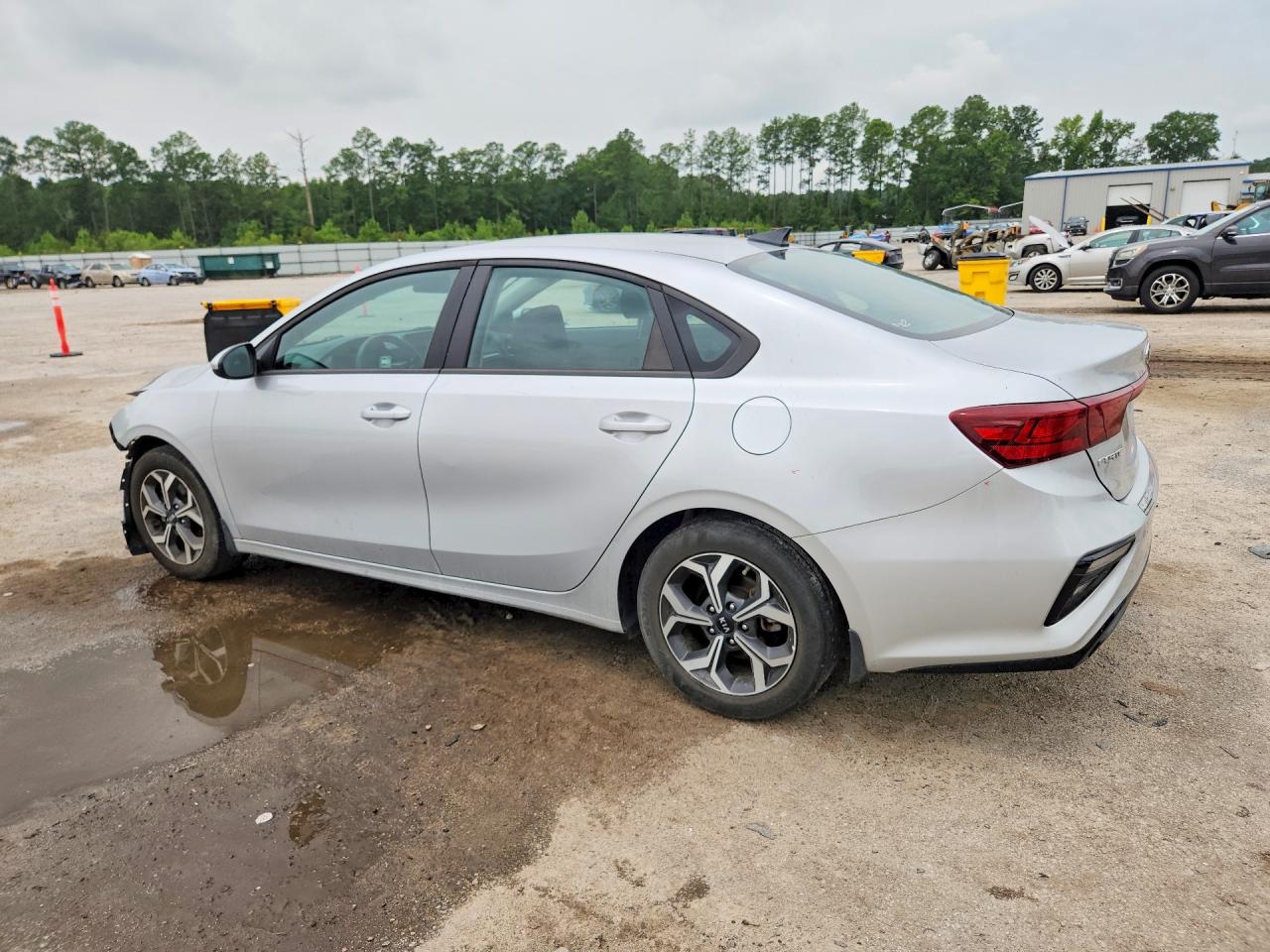 3KPF24AD1ME346505 · 2021 KIA FORTE · 2/13