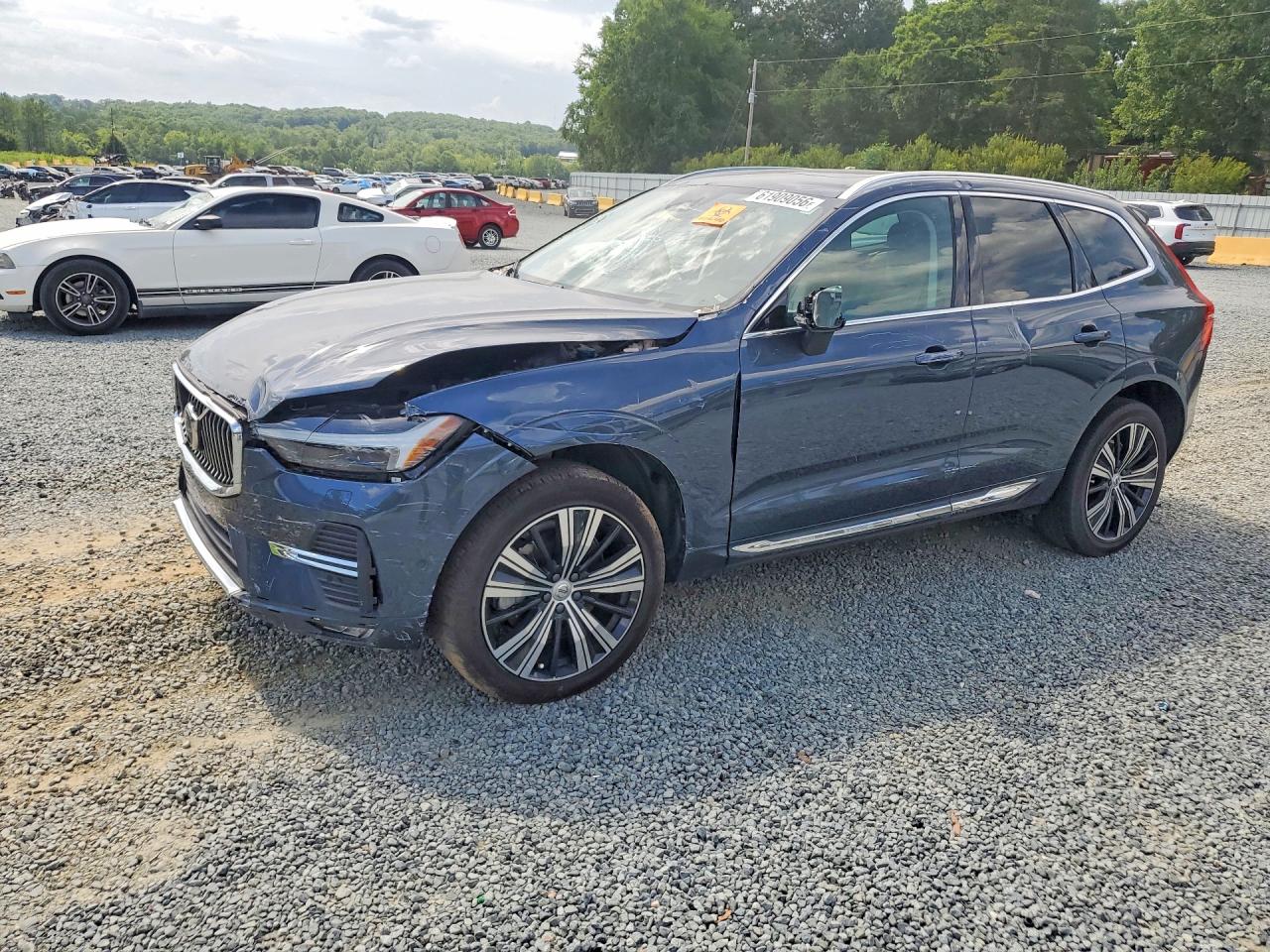 YV4062RL6N1084301 · 2022 VOLVO XC60