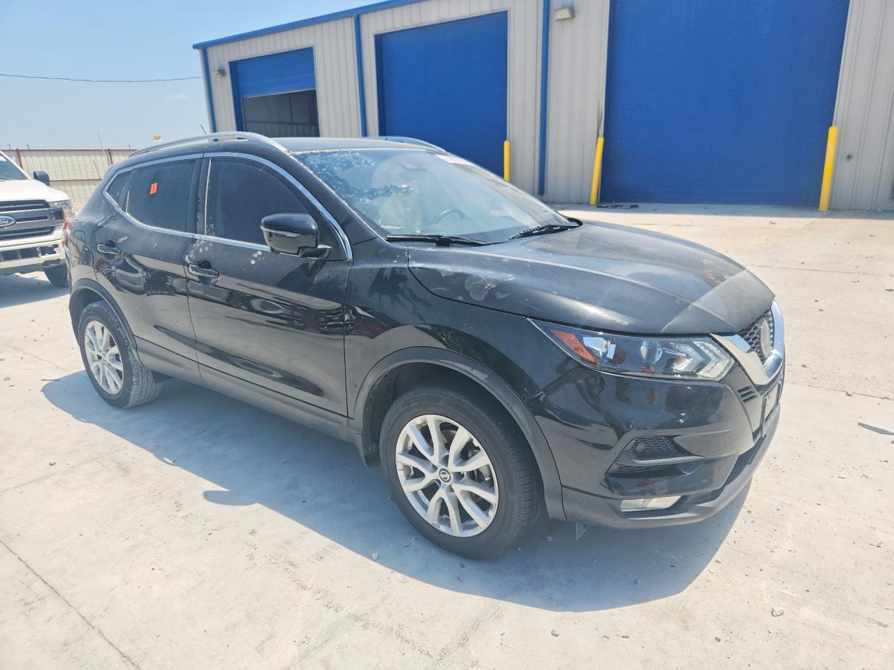 JN1BJ1BV4NW582065 · 2022 NISSAN ROGUE SPORT · 4/14