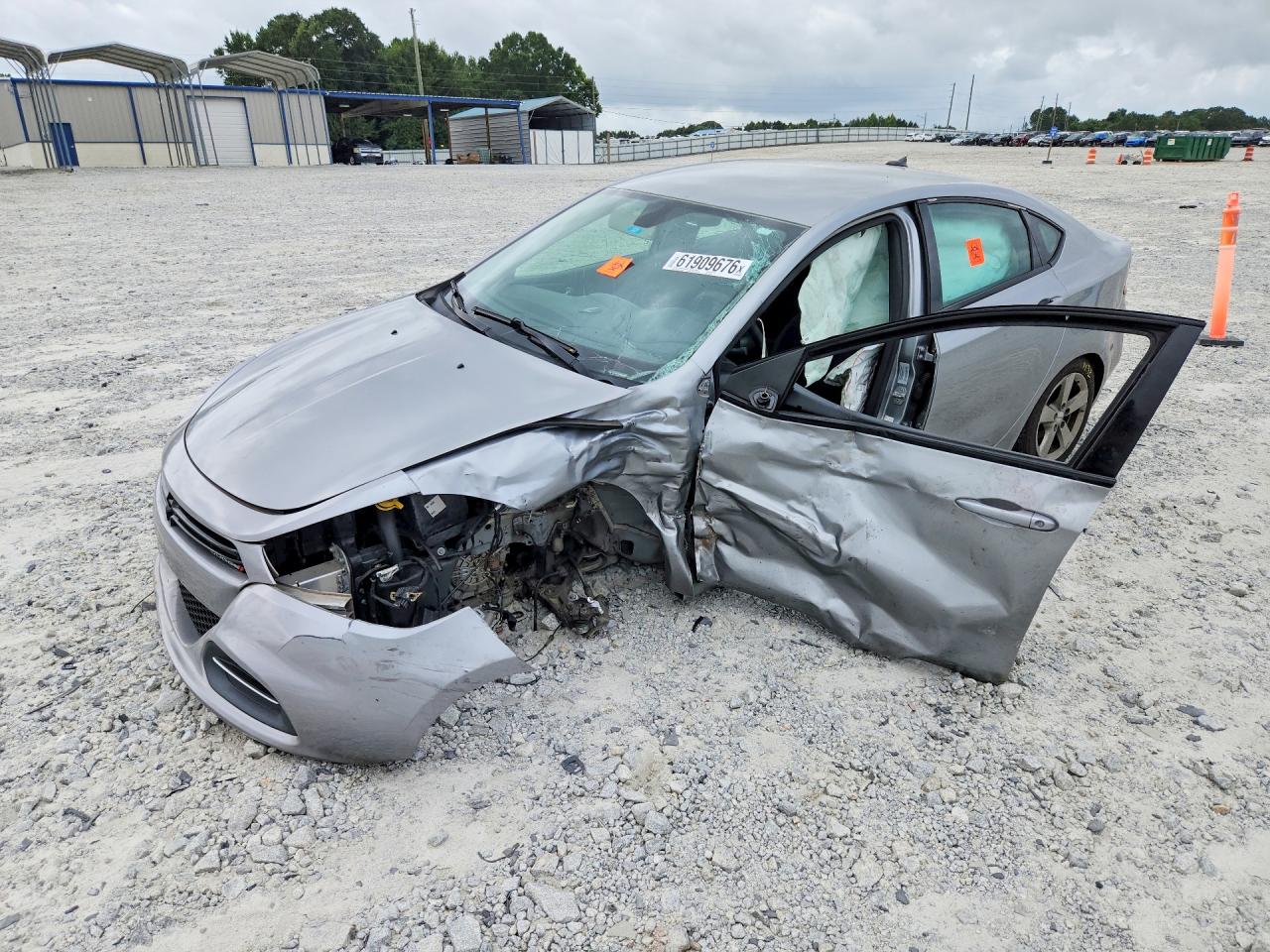 1C3CDFBB9FD200111 · 2015 DODGE DART
