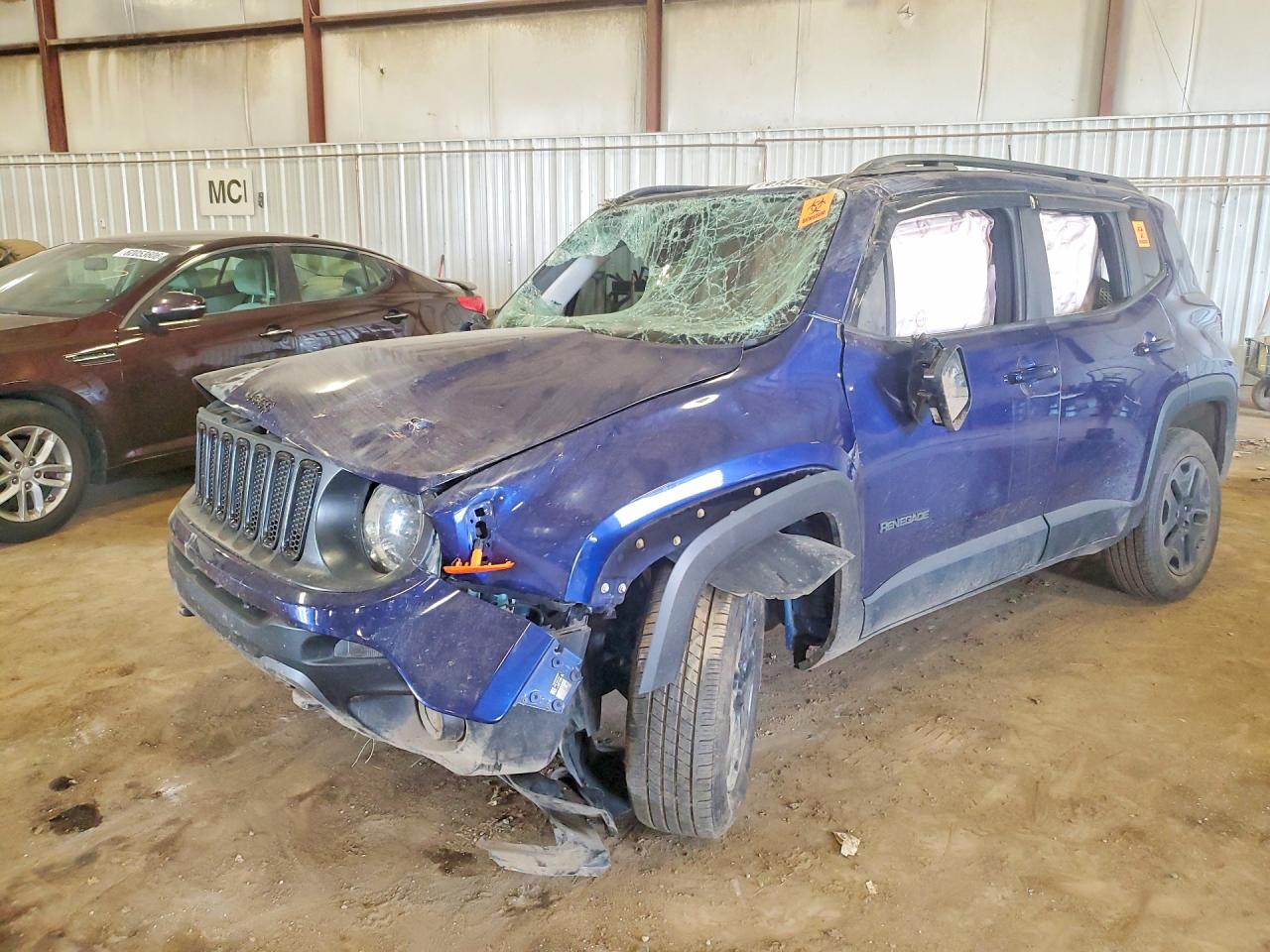 ZACCJBAB0JPH26734 · 2018 JEEP RENEGADE