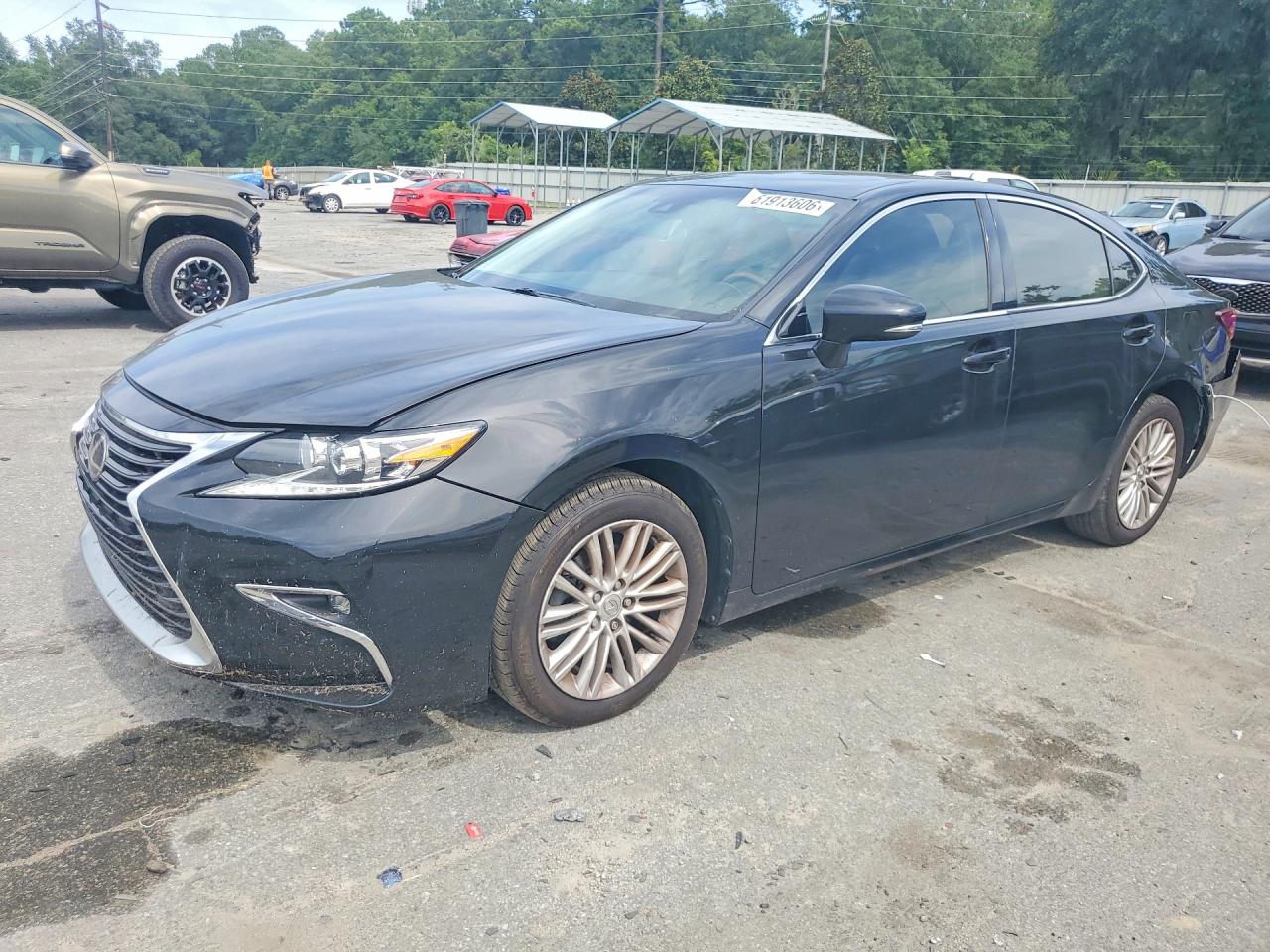 58ABK1GG4GU018911 · 2016 LEXUS ES