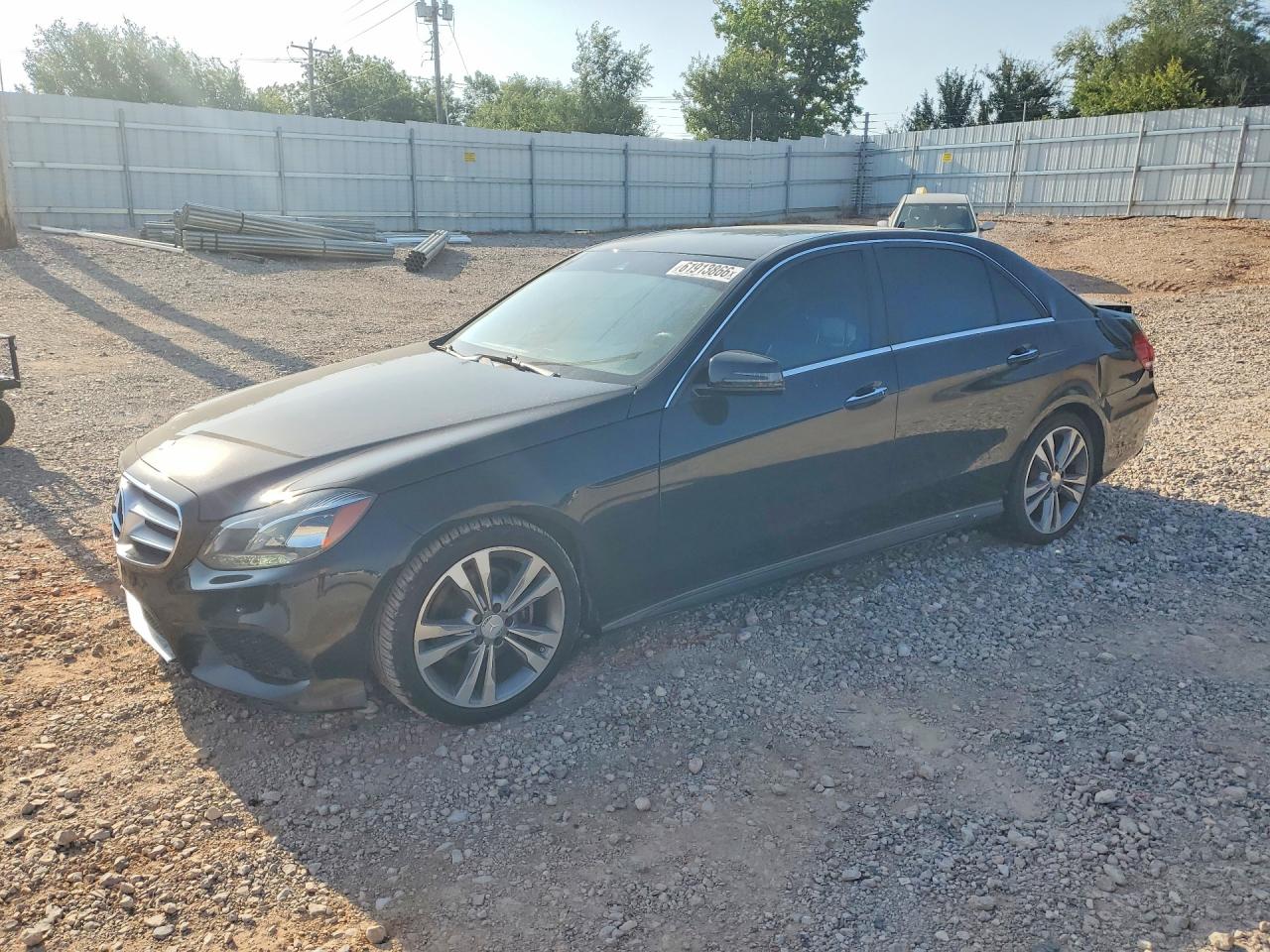 WDDHF5KB1GB214853 · 2016 MERCEDES-BENZ E