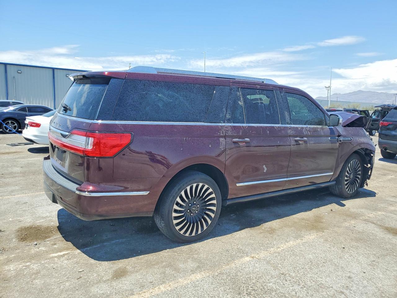 5LMJJ3TT2LEL15455 · 2020 LINCOLN NAVIGATOR · 3/13