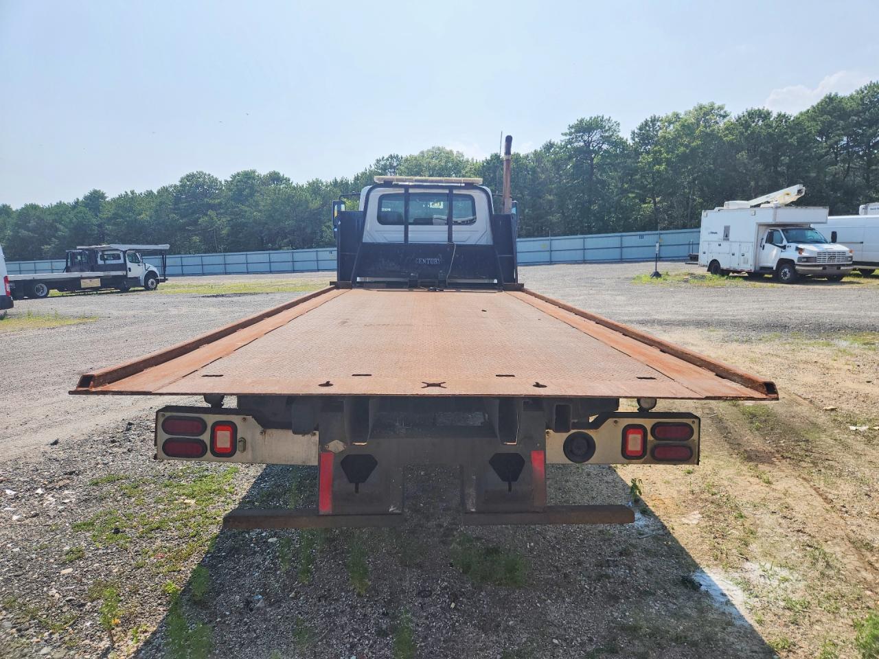 1HTJTSKN2EH775279 · 2014 INTERNATIONAL 4300 · 6/13