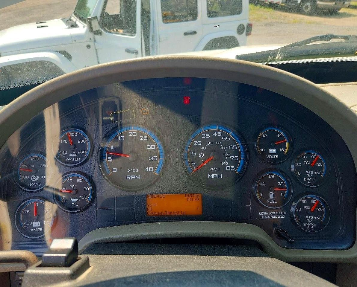1HTJTSKN2EH775279 · 2014 INTERNATIONAL 4300 · 9/13