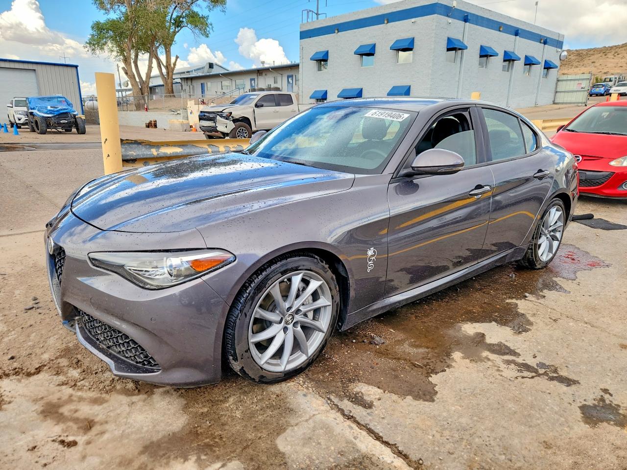 ZARFAMAN3N7652575 · 2022 ALFA ROMEO GIULIA