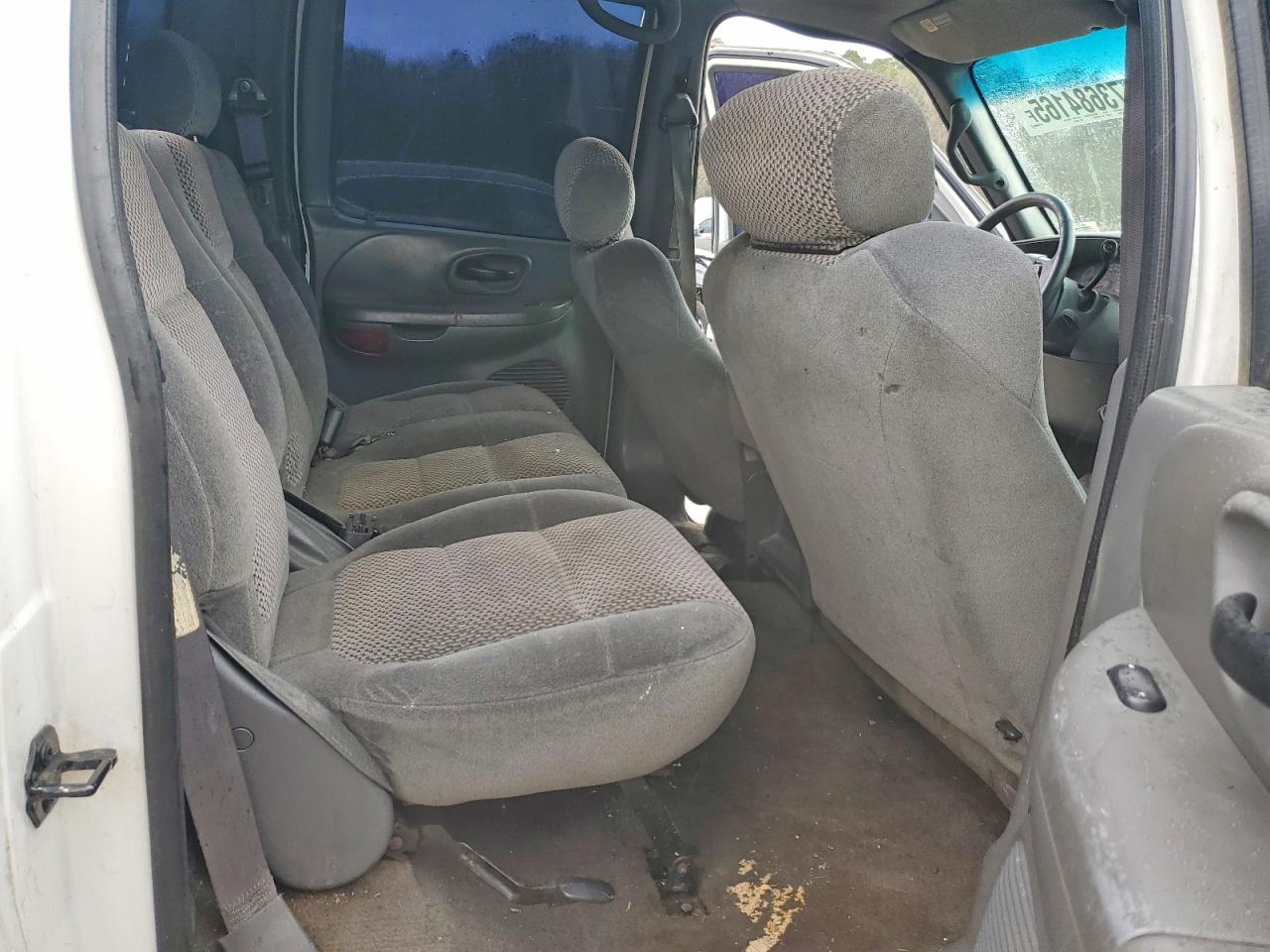 1FTRW07LX1KC30687 · 2001 FORD F150 · 10/12
