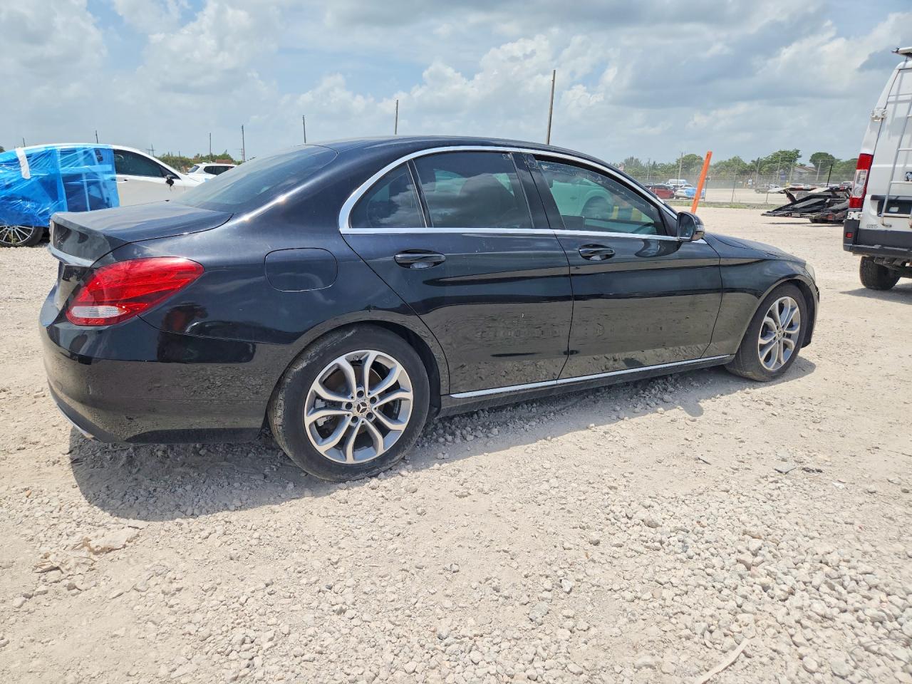 55SWF4JB5JU246804 · 2018 MERCEDES-BENZ C · 3/12