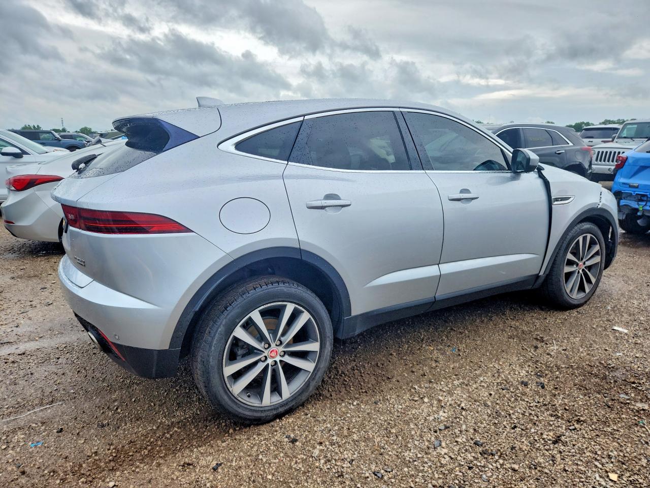 SADFJ2FX7J1Z10168 · 2018 JAGUAR E-PACE · 3/13