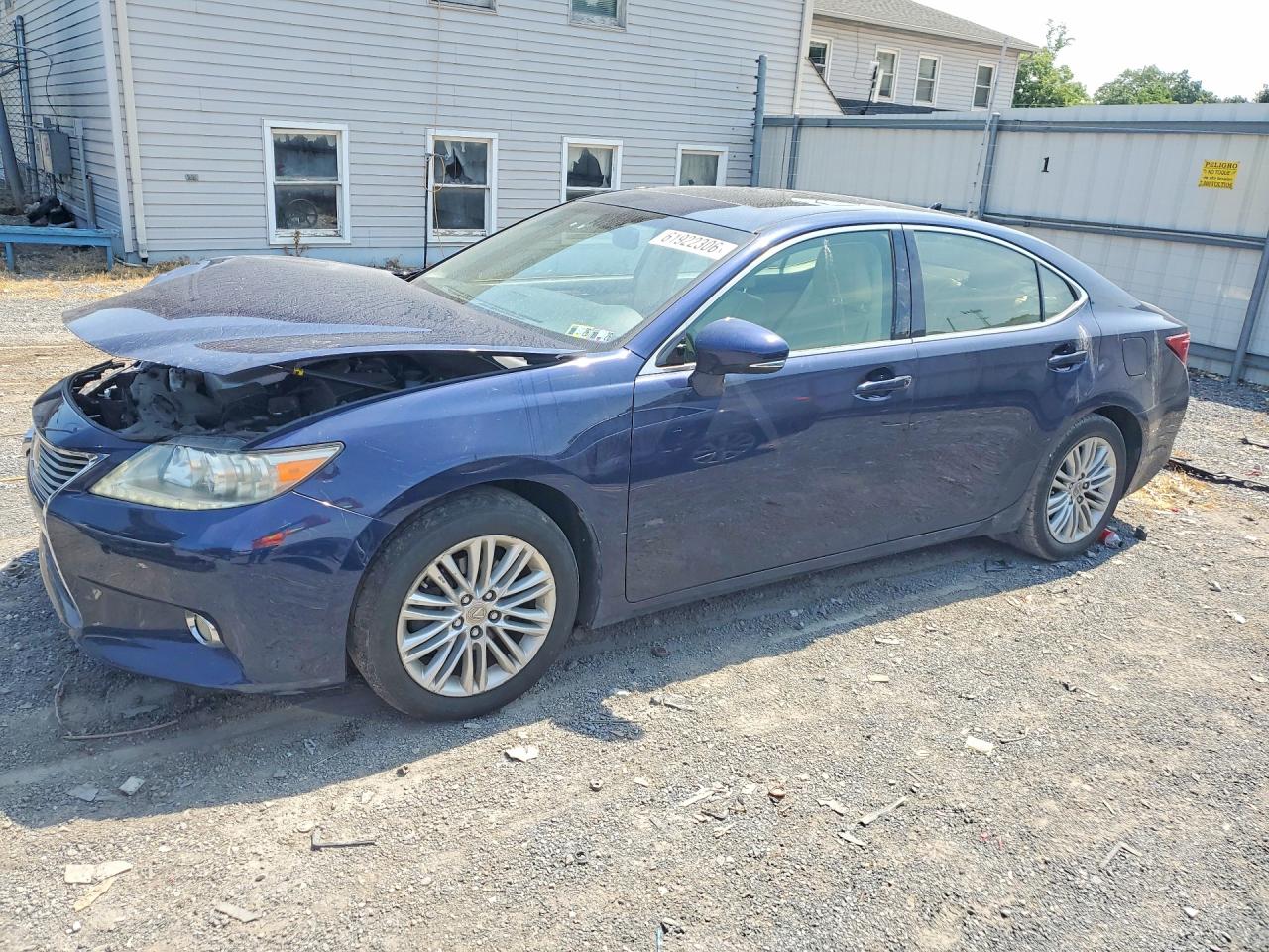 JTHBK1GG2D2061841 · 2013 LEXUS ES