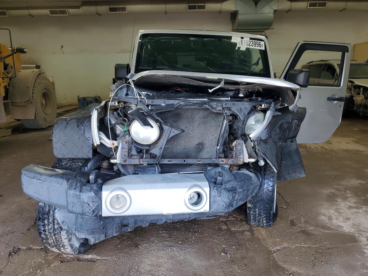 1J4BA5H15BL603943 · 2011 JEEP WRANGLER UNLIMITED · 5/13